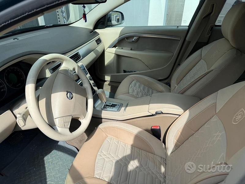 Usata Volvo S80 185 CV (136 kW) 2007 Blu Berlina