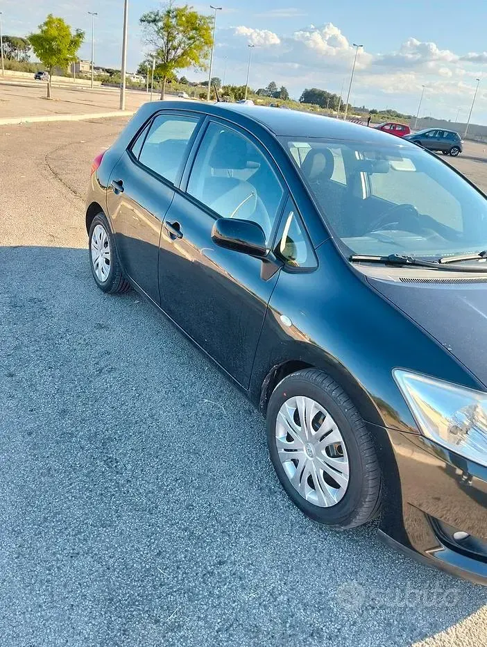 Usata Toyota Auris 90 CV (66 kW) 2008 Utilitaria