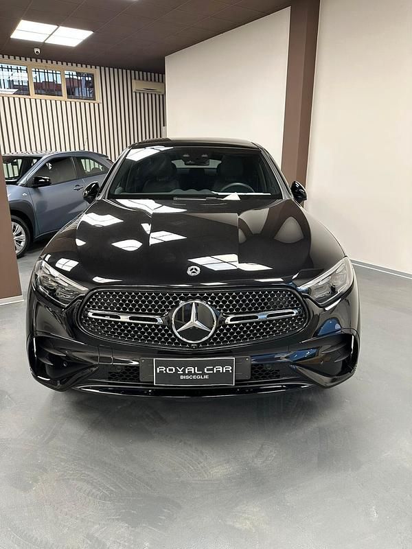 Usata Mercedes GLC300e AMG Line Premium Plus 269 CV (197 kW) 2024 Nero Coupé