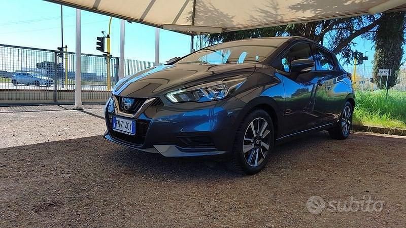 Usata Nissan Micra Acenta 90 CV (66 kW) 2018 Grigio Utilitaria
