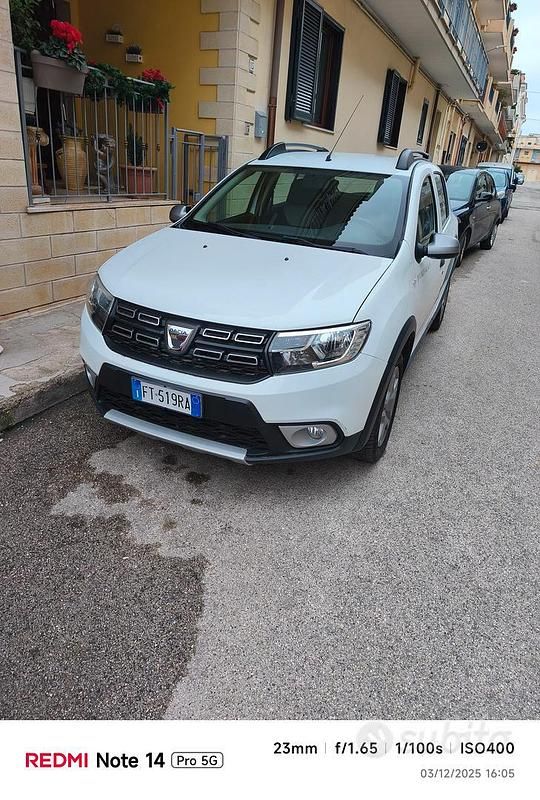 Usata 2019 Dacia Sandero Stepway Tre volumi | 5500 € (Super prezzo) - Immagine 1/4