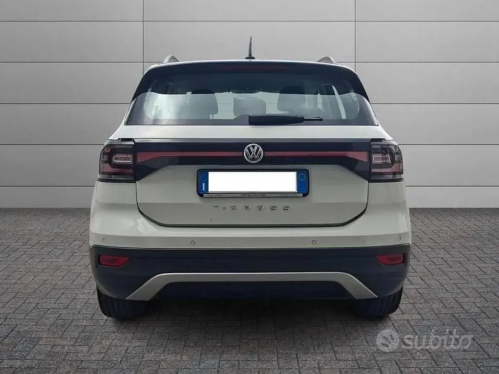 Usata VW T-Cross Style 95 CV (69 kW) 2019 Argento SUV