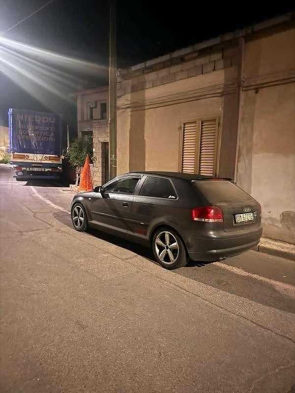 Usata 2008 Audi A3 Ambiente Tre volumi | 2000 € (Super prezzo) - Immagine 1/1