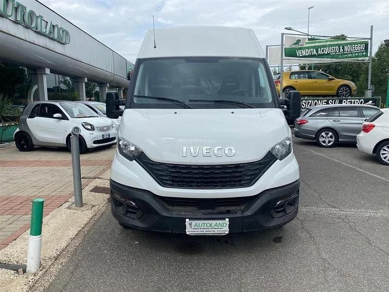 Usata Iveco Daily 116 CV (85 kW) 2021 Bianco Furgone
