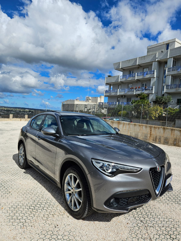 Usato 2018 Alfa Romeo Stelvio Diesel 210 CV (21.999 €)