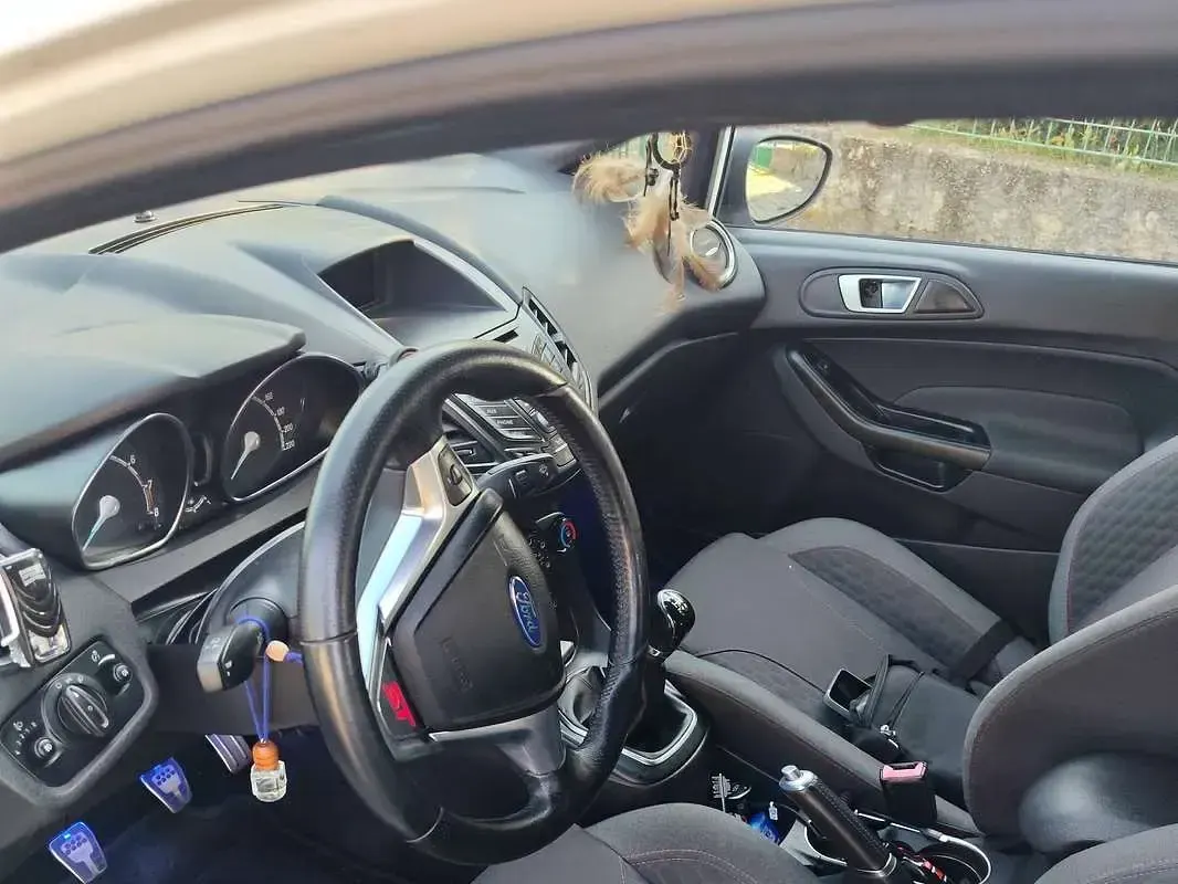 Usata Ford Fiesta ST-Line 101 CV (74 kW) 2017 Utilitaria