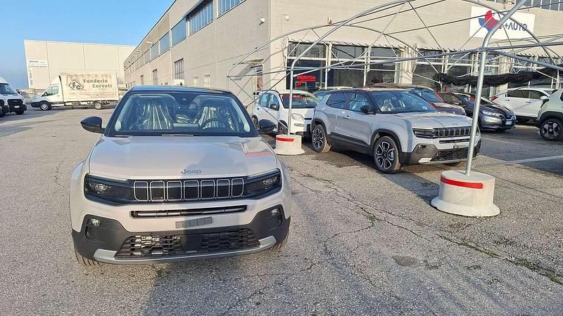 Nuova Jeep Avenger Summit 101 CV (74 kW) 2025 Grigio SUV