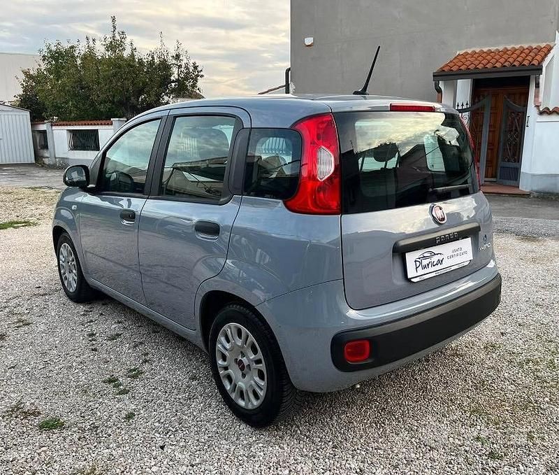 Usata Fiat Panda Easy 70 CV (51 kW) 2020 Grigio Utilitaria
