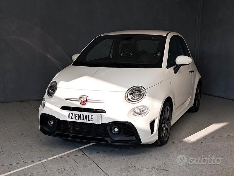 Bianco Usata 2023 Abarth 500 Turismo Tre volumi | 17.890 € (Buon prezzo) - Immagine 1/4