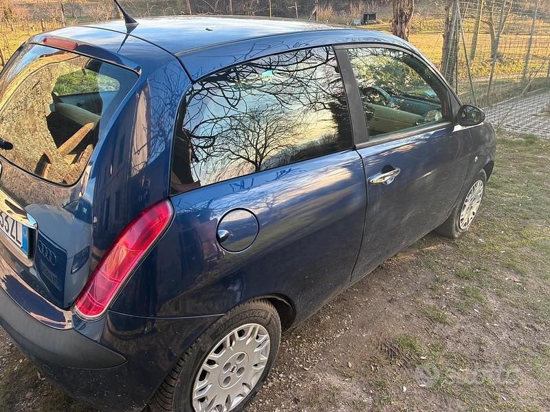 Usata Lancia Ypsilon 2006 Blu Utilitaria