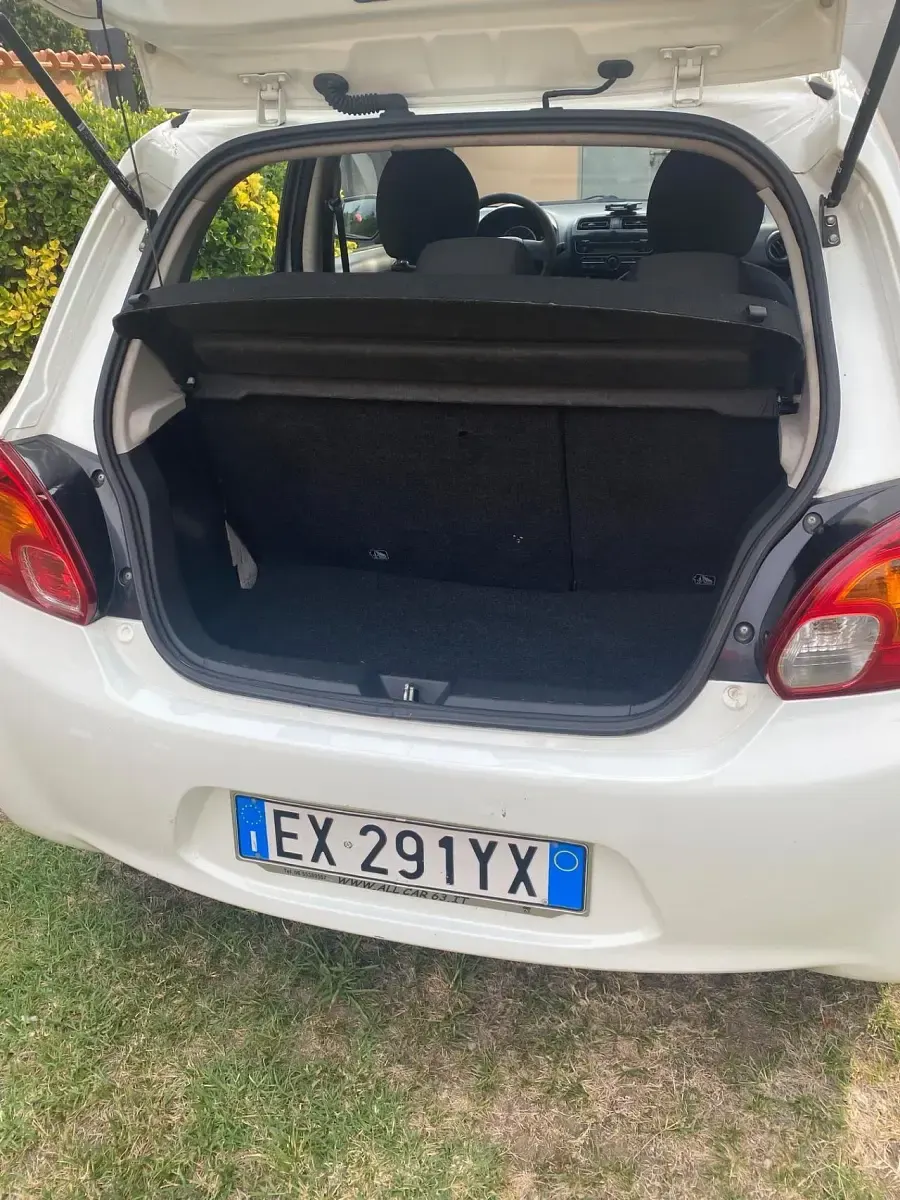 Usata Mitsubishi Space Star 69 CV (50 kW) 2014 Nero Monovolume
