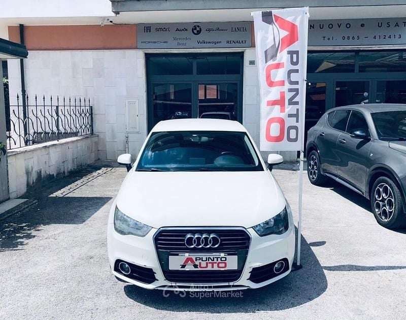 Usata Audi A1 Ambition 90 CV (66 kW) 2012 Bianco Utilitaria