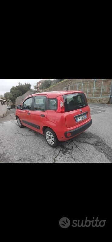 Usata Fiat Panda 80 CV (58 kW) 2017 Rosso Berlina