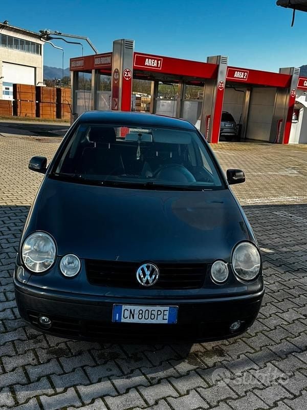 Usata VW Polo 2001 Blu Berlina