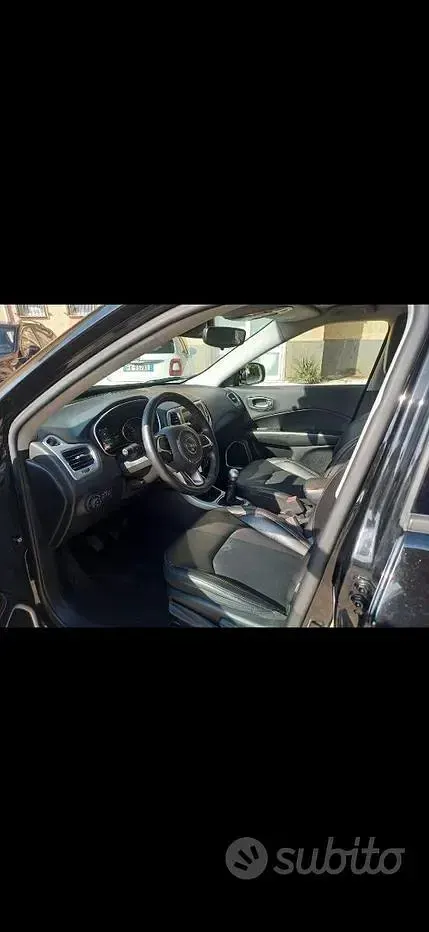 Usata Jeep Compass Longitude 120 CV (88 kW) 2019 Nero SUV