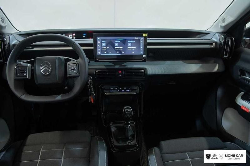 Nuova Citroën C3 PureTech 101 CV (74 kW) 2026 Rosso elixir SUV