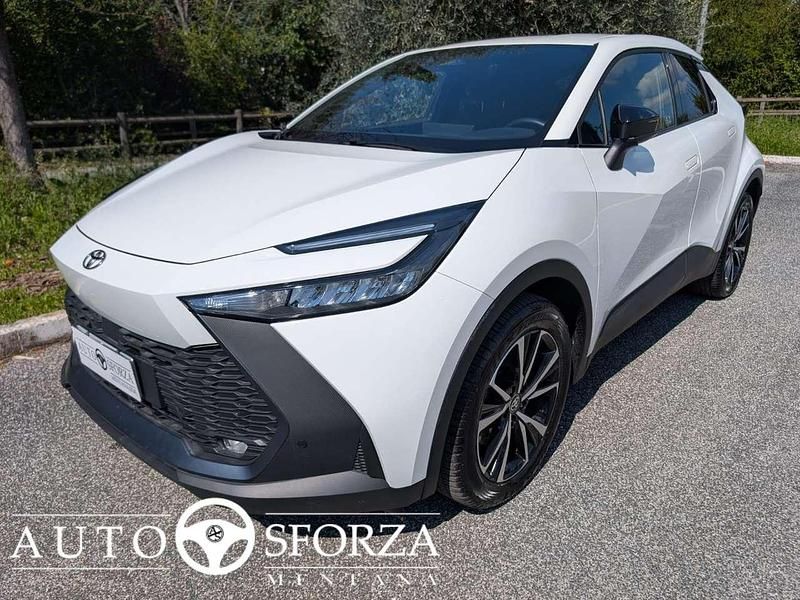 Usata Toyota C-HR Trend 152 CV (111 kW) 2025 Bianco SUV