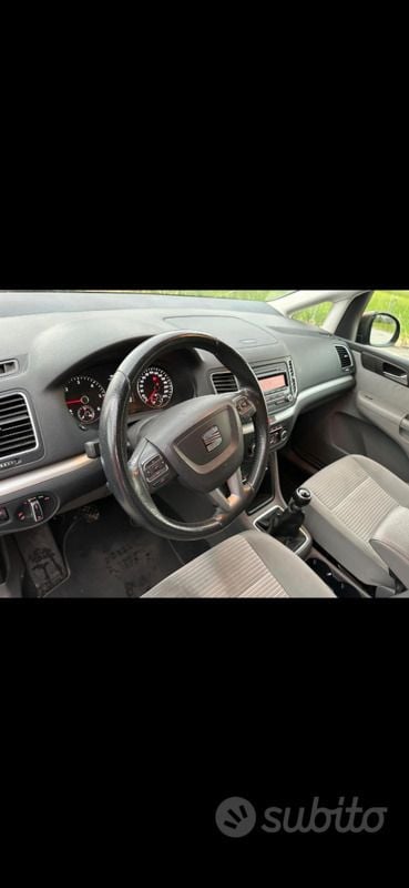 Usata Seat Alhambra 116 CV (85 kW) 2012 Marrone Monovolume