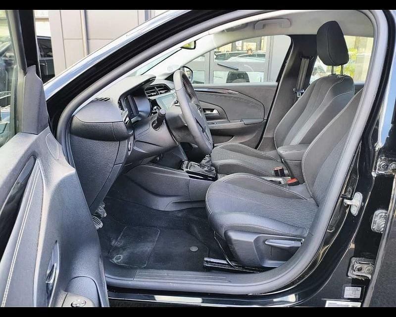 Usata Opel Corsa Elegance 101 CV (74 kW) 2023 Nero Utilitaria