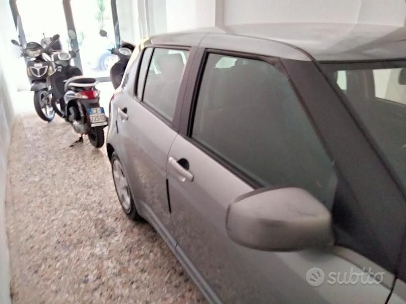 Usata Suzuki Swift 92 CV (67 kW) 2005 Utilitaria