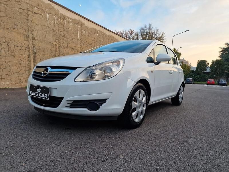 Usata Opel Corsa Club 80 CV (58 kW) 2009 Bianco Berlina