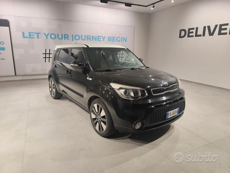 Usata Kia Soul 128 CV (94 kW) 2015 Nero SUV