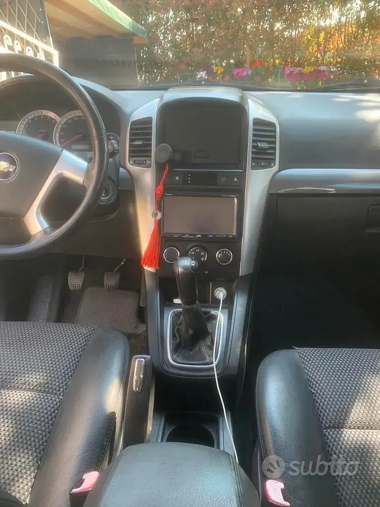 Usata Chevrolet Captiva 2009 Bianco SUV