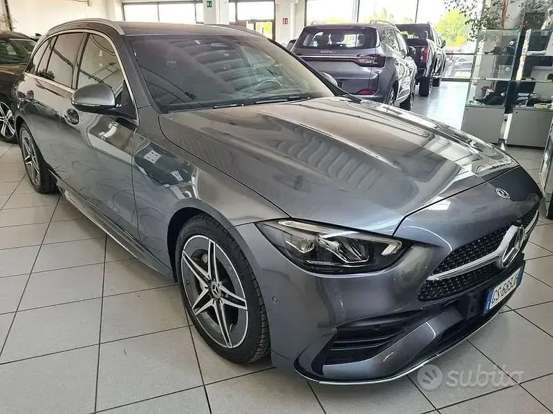Usata Mercedes C220 AMG Line Premium 199 CV (146 kW) 2023 Grigio Station wagon