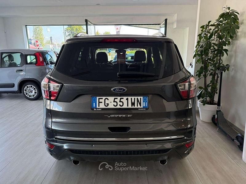 Usata Ford Kuga Vignale 150 CV (110 kW) 2016 Grigio SUV