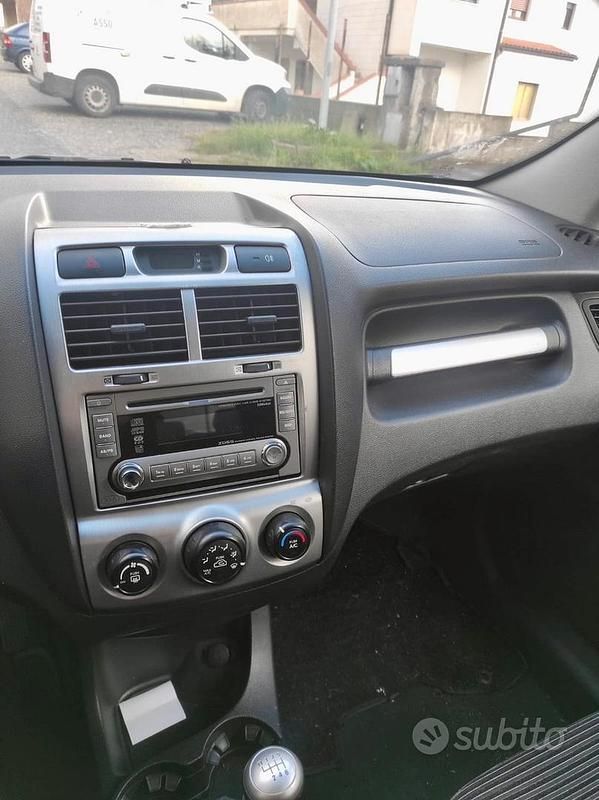 Usata Kia Sportage 140 CV (102 kW) 2005 Grigio SUV