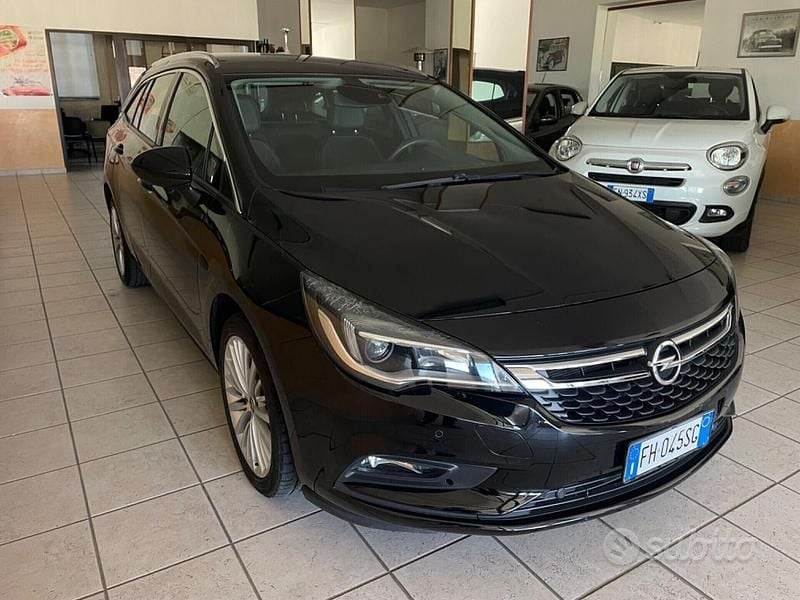 Usata Opel Astra OPC 136 CV (100 kW) 2017 Nero Berlina