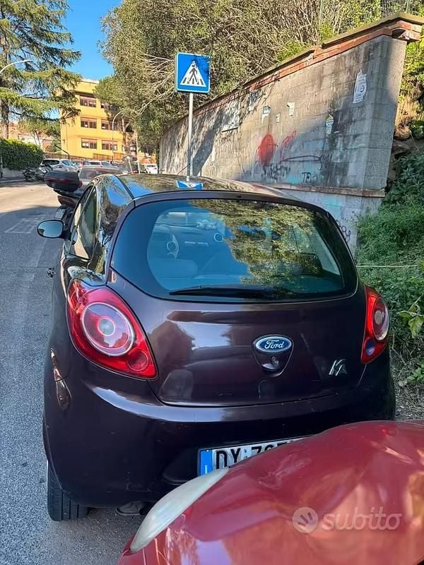 Usata Ford Ka 69 CV (50 kW) 2009 Marrone Utilitaria