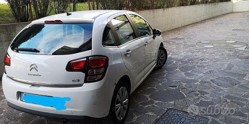 Usata Citroën C3 82 CV (60 kW) 2015 Bianco Utilitaria