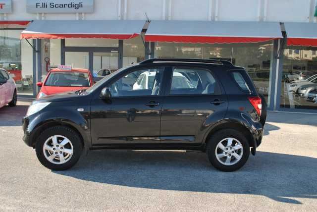 Daihatsu terios 2
