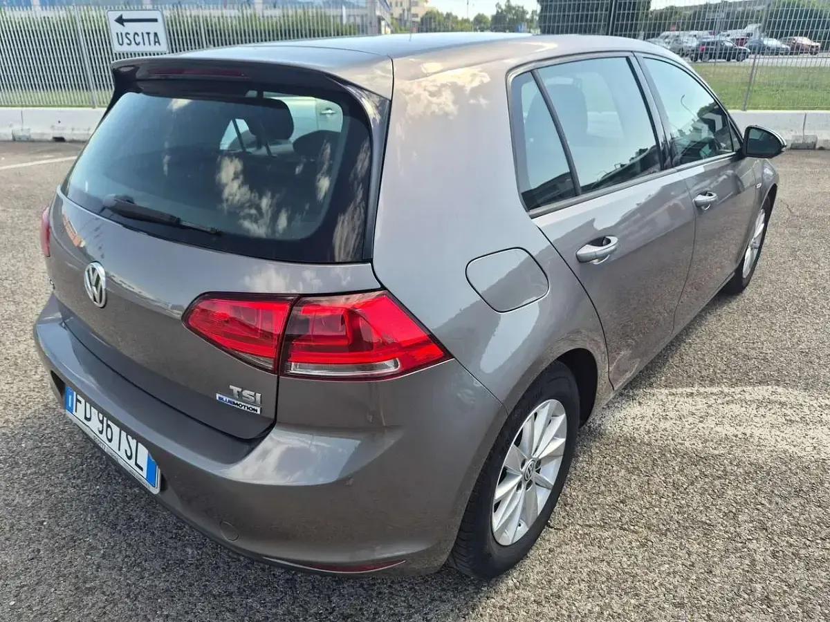 Usata VW Golf VII Comfortline 116 CV (85 kW) 2016 Grigio Berlina