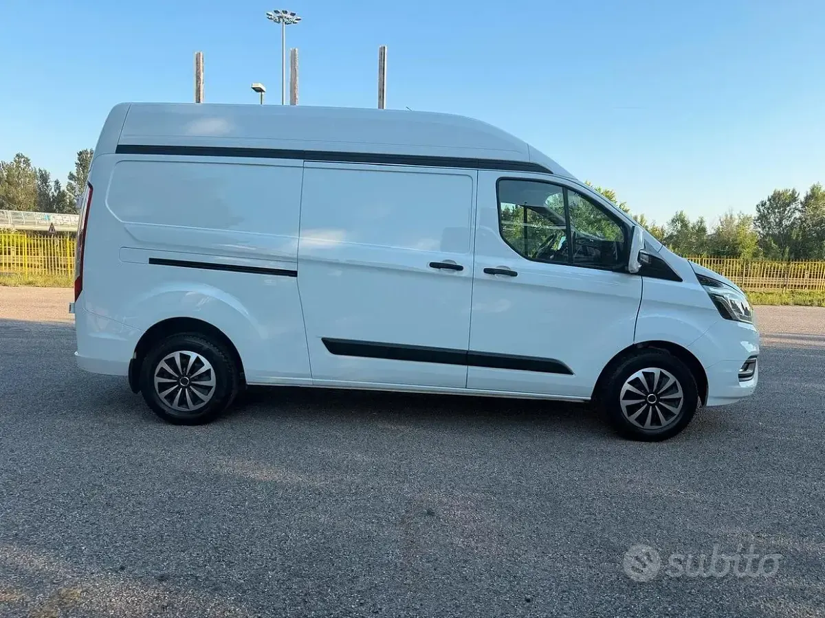 Usata Ford Transit Custom Titanium 170 CV (125 kW) 2020 Bianco Furgone
