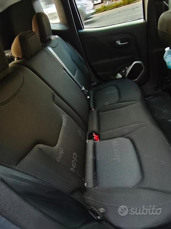 Usata Jeep Renegade Longitude 120 CV (88 kW) 2015 Bianco SUV