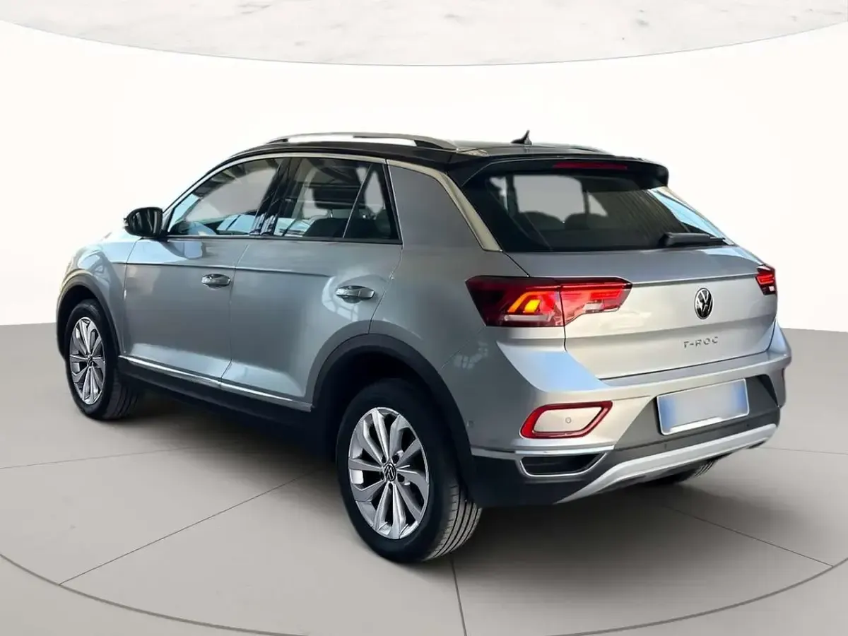 Usata VW T-Roc Style 116 CV (85 kW) 2025 Pyrit silver metallizzato nero SUV
