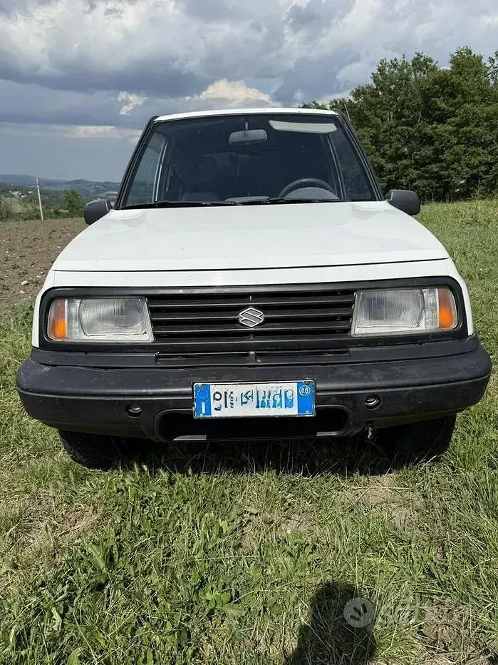 Usata Suzuki Vitara 68 CV (50 kW) 2000 SUV