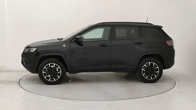 Usata Jeep Compass Trailhawk 241 CV (177 kW) 2023 Nero SUV