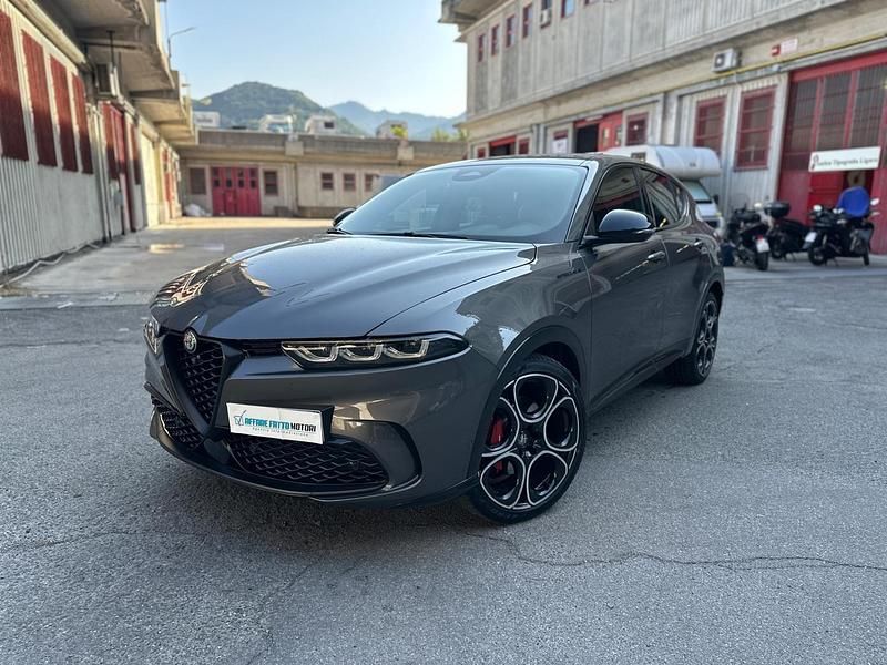 Usata Alfa Romeo Tonale Veloce 160 CV (117 kW) 2024 Grigio SUV