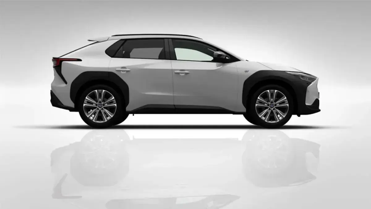 Nuova Subaru Solterra 117 kW (160 CV) 2026 Argento SUV