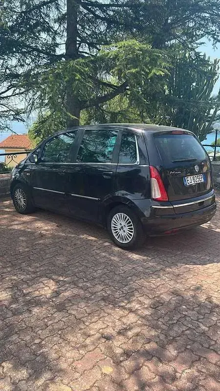 Usata Lancia Musa S 95 CV (69 kW) 2012 Monovolume