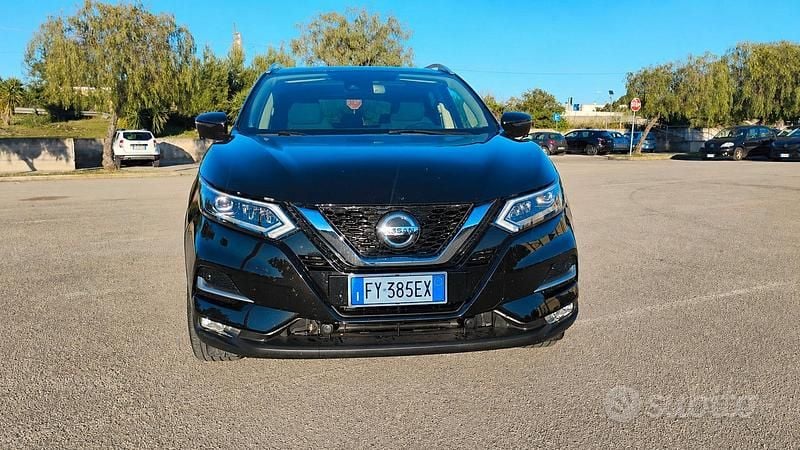 Usata Nissan Qashqai 131 CV (96 kW) 2019 Nero SUV