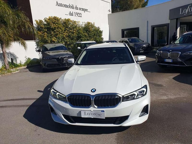 Usata BMW 318 Advantage 150 CV (110 kW) 2022 Bianco Station wagon