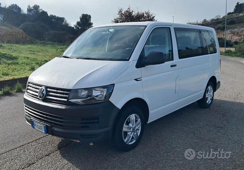 Usata VW Caravelle 2017 Bianco Monovolume
