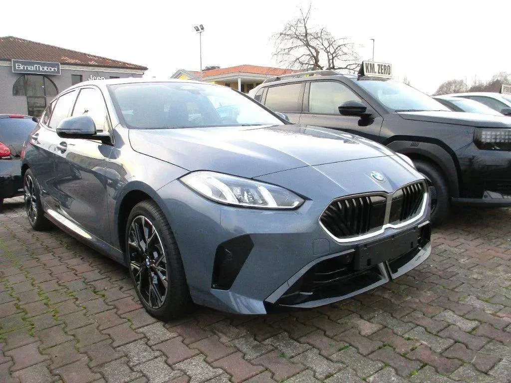 Usata BMW 118 M Sport 150 CV (110 kW) 2025 Giallo Utilitaria