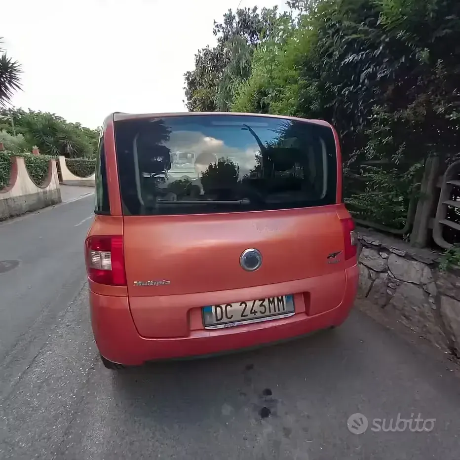 Usata Fiat Multipla 120 CV (88 kW) 2006 Monovolume