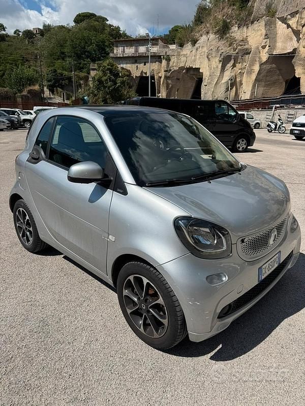 Usata Smart ForTwo Coupé 2016 Utilitaria