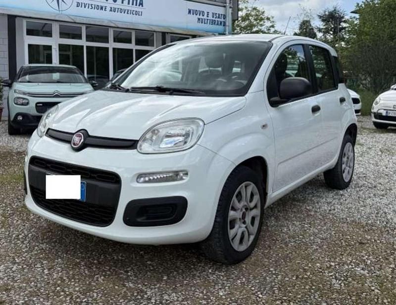 Usata Fiat Panda Pop 80 CV (58 kW) 2015 Bianco Utilitaria